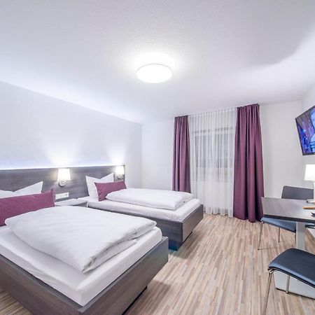 Hotel Nuernberger Hof Ноймаркт-ін-дер-Оберпфальц Екстер'єр фото