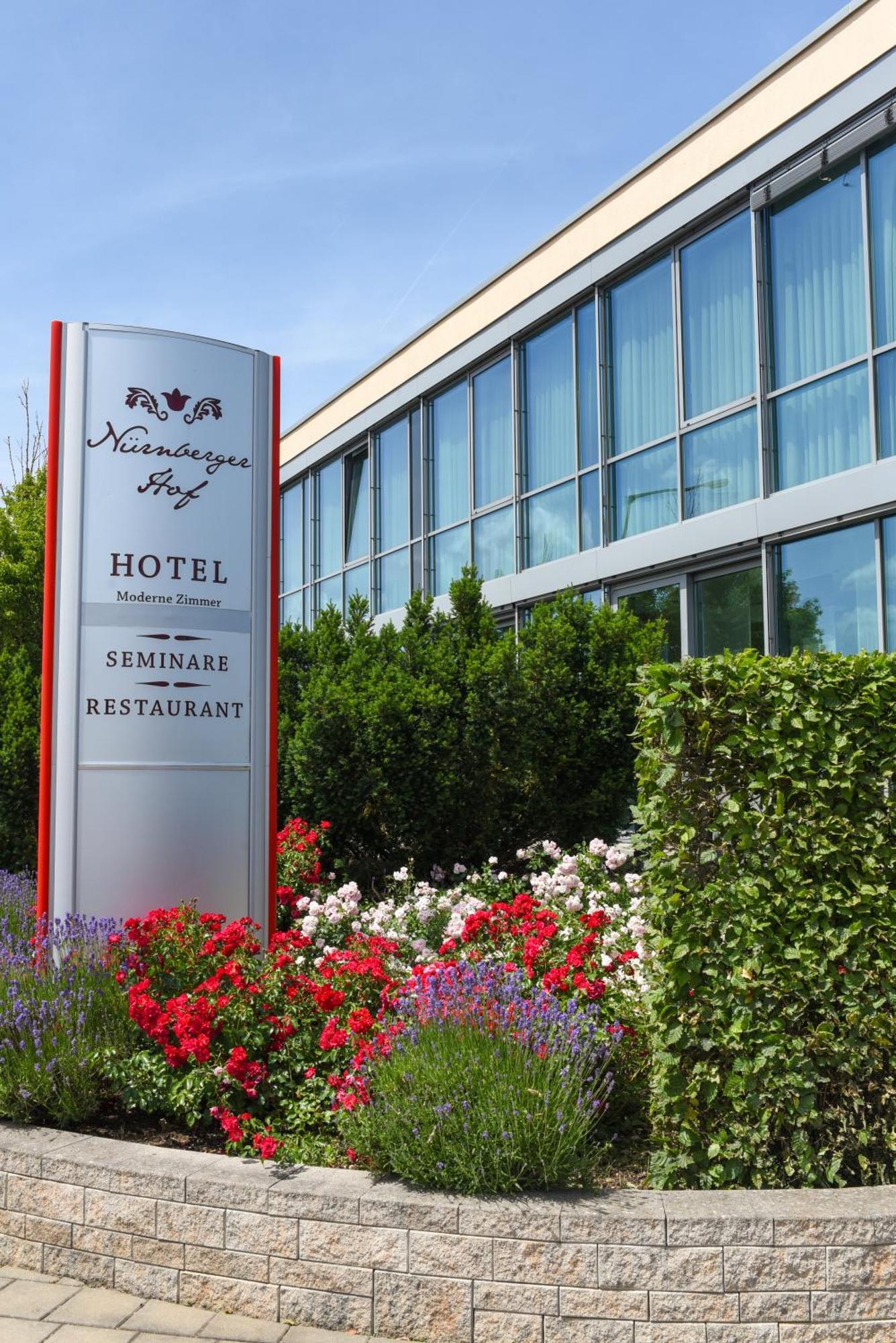 Hotel Nuernberger Hof Ноймаркт-ін-дер-Оберпфальц Екстер'єр фото