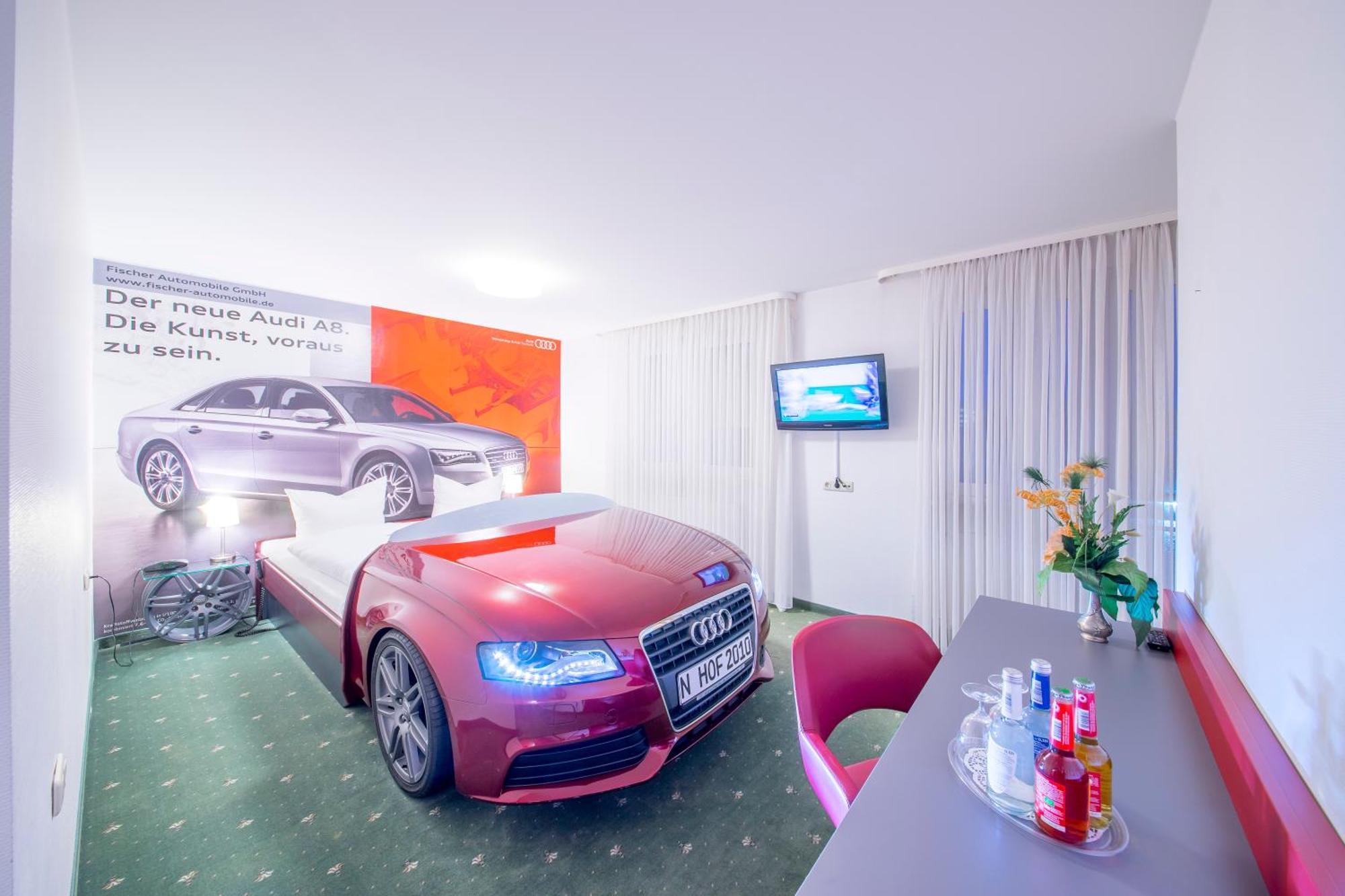 Hotel Nuernberger Hof Ноймаркт-ін-дер-Оберпфальц Екстер'єр фото